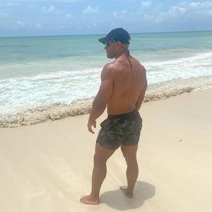 Meet your Posher, Jarred